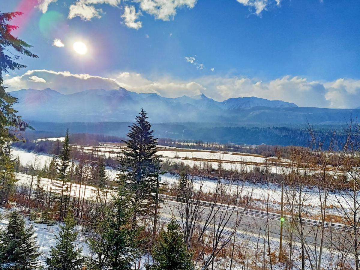 2Mins To Town, Ac & Sauna, Self Check-In, Full Kitchen, Free Laundry & Parking, Family Pet Friendly, Comfortably Sleeps Up To 10 Golden Bagian luar foto